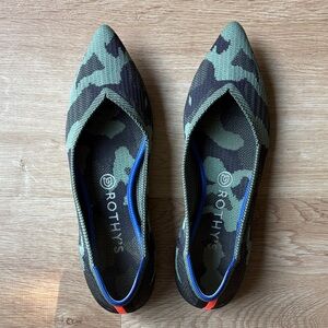 Rothy's Green and Black Patterned Flats